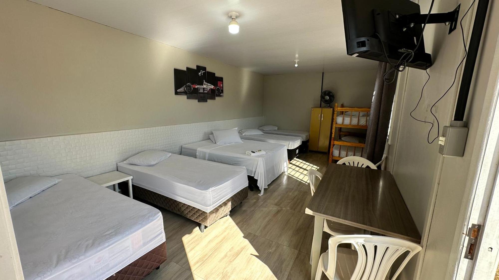 Hotel Rota Dos Tropeiros Castro Luaran gambar